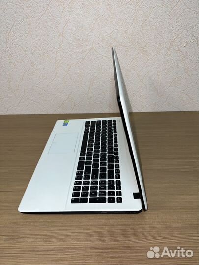 Ноутбук Asus i5/GT720/SSD/6GB