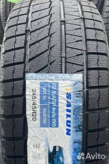 Sailun Ice Blazer Arctic EVO 245/45 R20 103T