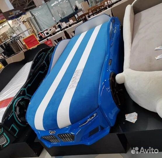 Кровать машина объемная