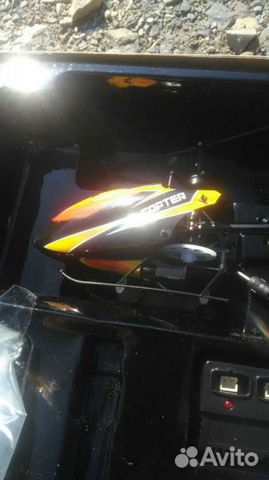 Вертолет на пульте управления