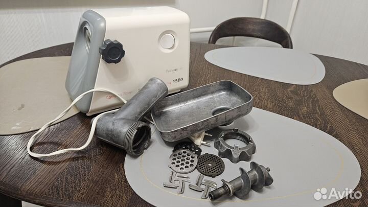 Мясорубка электрическая Panasonic