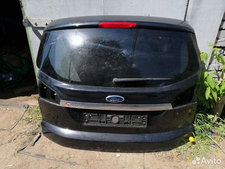 Крышка багажника Ford S-Max