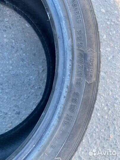 Grenlander Enri U08 255/40 R18