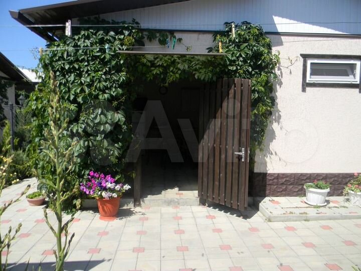 Коттедж 36 м² на участке 9 сот.