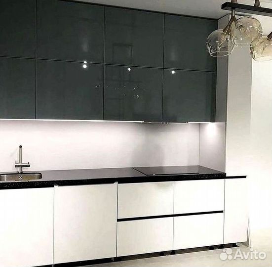 Кухня на заказ. Доставка и сборка