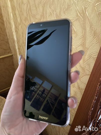 Телефон honor 7а pro