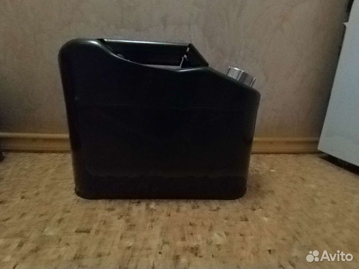 Канистра металлическая 5 литров