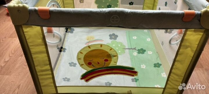 Манеж детский складной