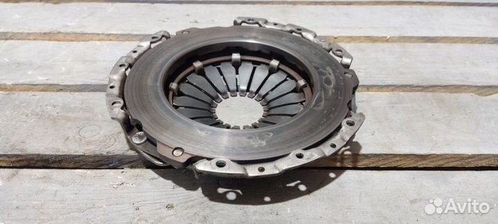 Корзина сцепления Renault Duster легковой