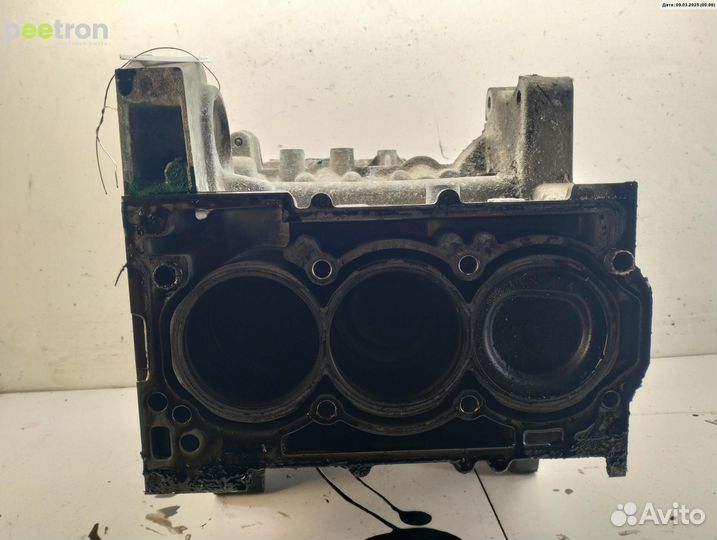 Б/У Б/У Блок цилиндров двигателя (картер)