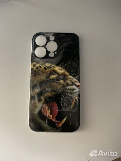 Чехол на iPhone 13 pro