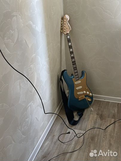 Электрогитара Fender Squier 40th Anniversary