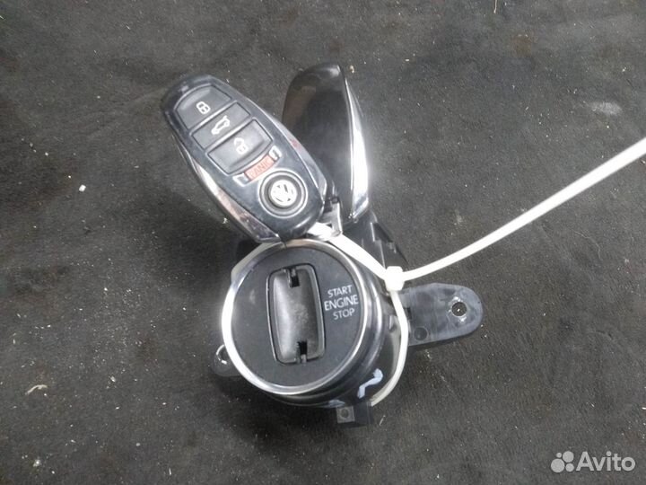 Замок зажигания с ключами vw Touareg 2 NF