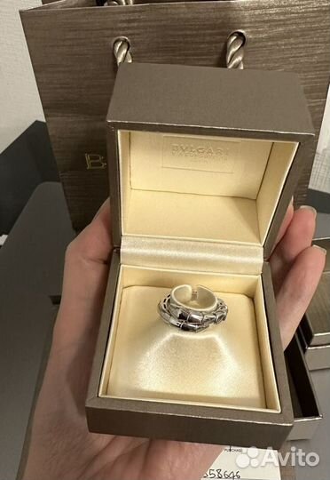 Кольцо Bvlgari Serpenti Viper белое золото