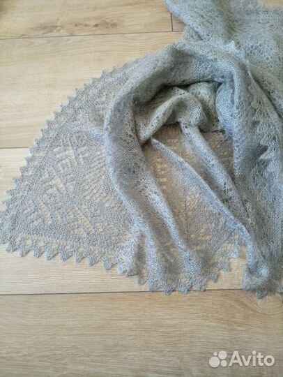 Платок шаль паутинка шарф