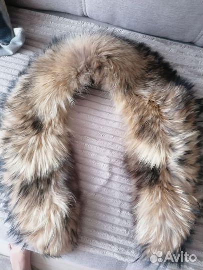 Меховой воротник енот