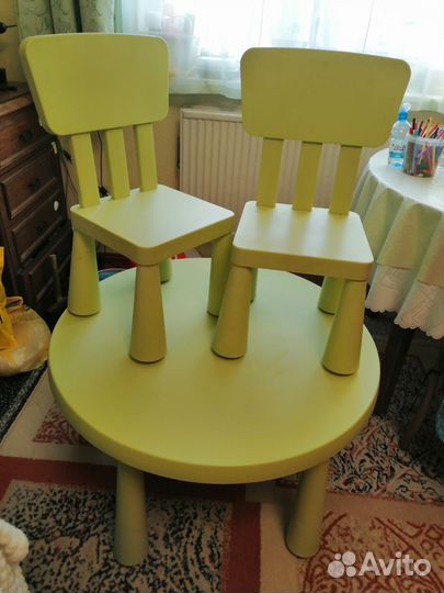 Детский стол и стул IKEA