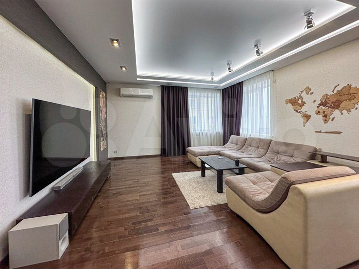 3-к. квартира, 95 м², 5/10 эт.