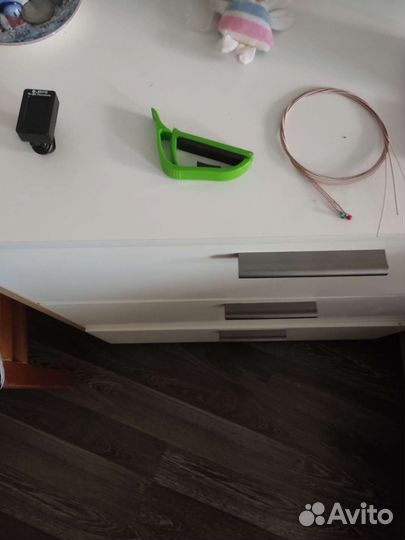 Акустическая гитара