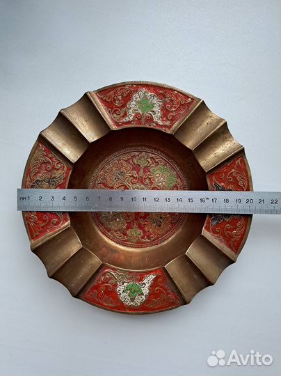 Латунная пепельница Индия