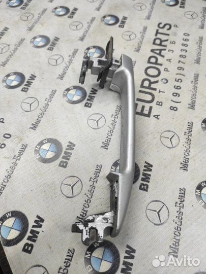 Ручка двери внешняя правая Mercedes-Benz E Class