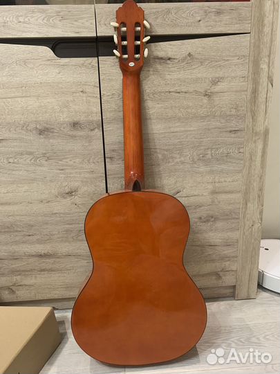 Гитара классическая с чехлом