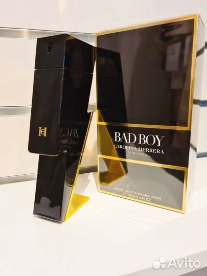 Парфюм мужской Bad BoyCarolina Herrera