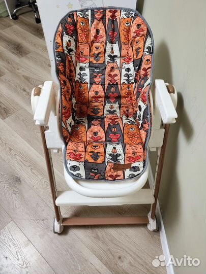 Детский стул для кормления