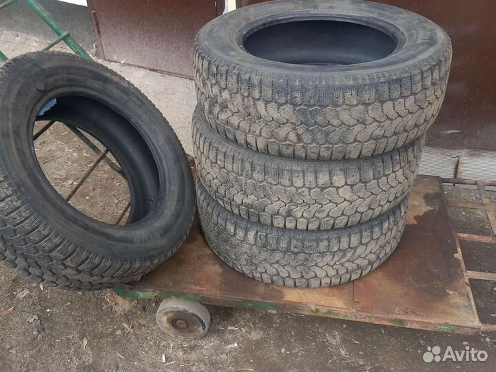Yokohama IceGuard Stud IG65 235/65 R17 108Q