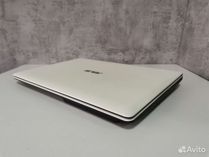 Быстрый Asus core i3/ssd