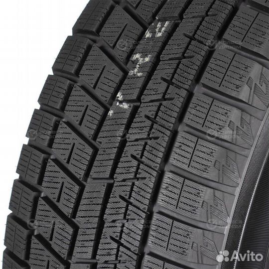 Yokohama Ice Guard IG60 215/55 R18 99Q