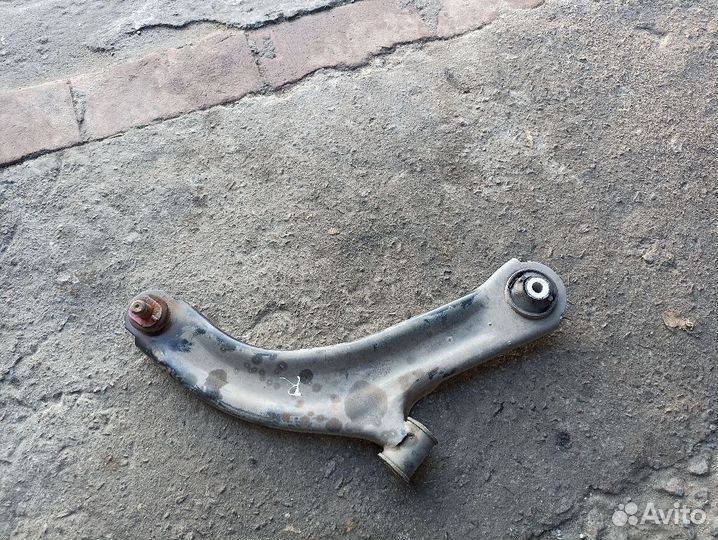 Рычаг передний правый Nissan Note E11 рестайлинг