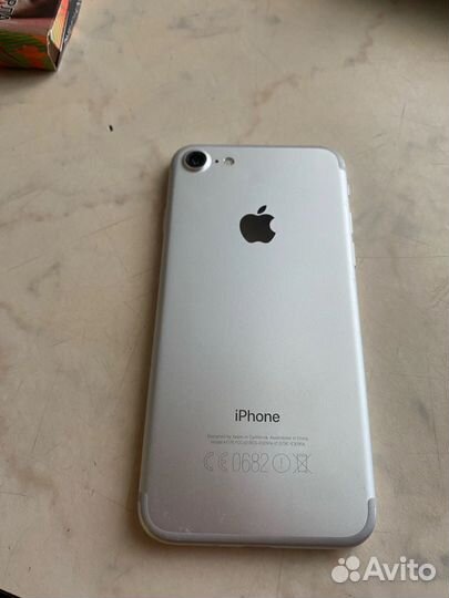 iPhone 7, 32 ГБ