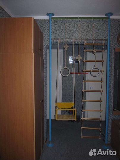 Шведская стенка / спортивный уголок