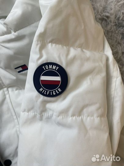 Tommy hilfiger пуховик