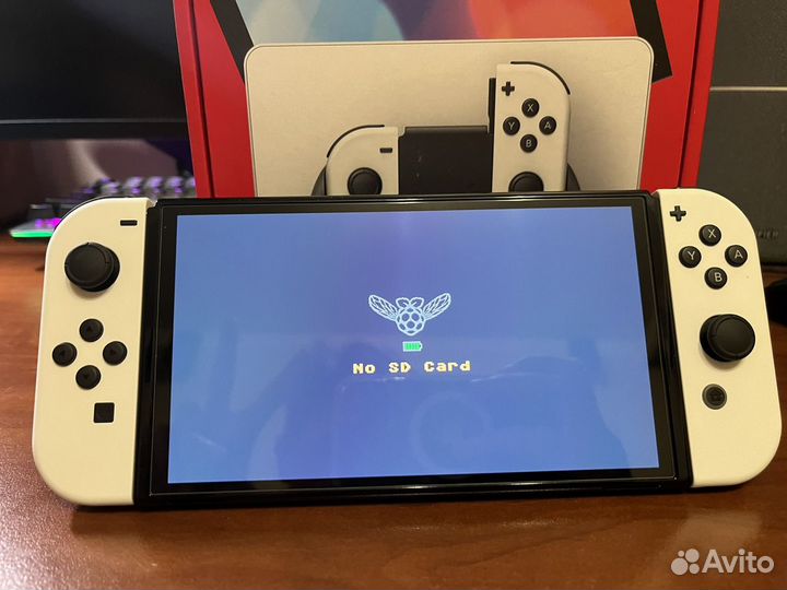 Nintendo Switch Oled (новый, прошитый)