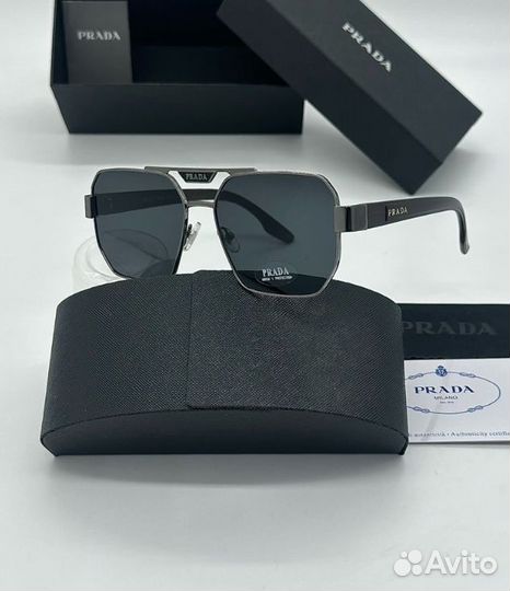 Солнцезащитные очки мужские Prada