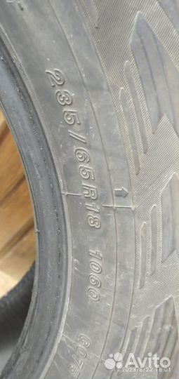 Yokohama 104ZR 235/65 R18 106Q