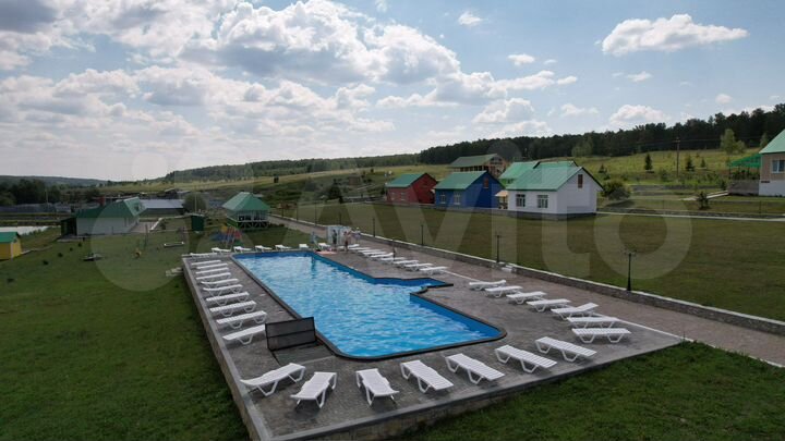 Коттедж 300 м² на участке 20 сот.