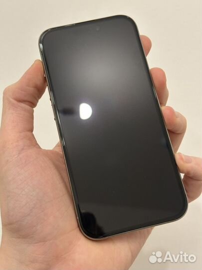 iPhone 15 Pro, 256 ГБ