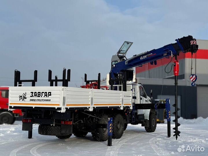 Бортовой грузовик Урал NEXT 4320-6951-72 с КМУ DongYang, 2024