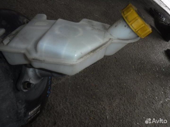 Вакуумный усилитель Ford Fusion fyjb 2005