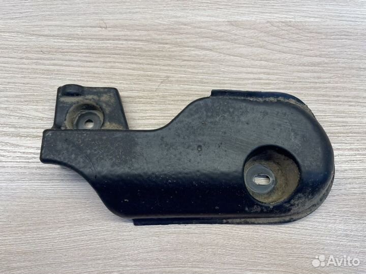 Защита датчика ABS задняя правая LADA X-Ray