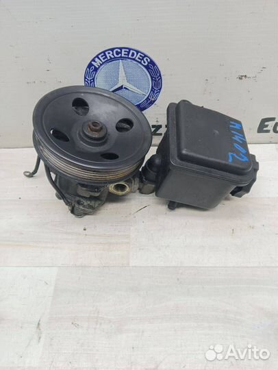 Насос гидроусилителя руля Mercedes М112