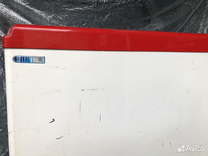 Продам морозильную камеру