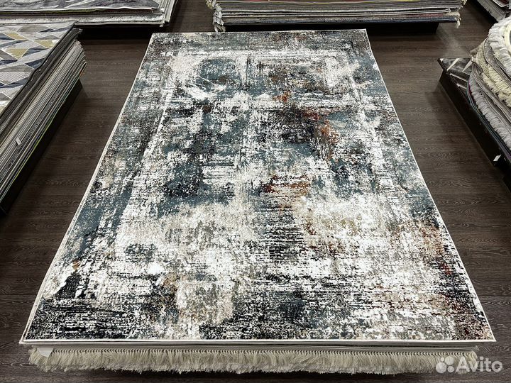 Ковер новый 2х2.85