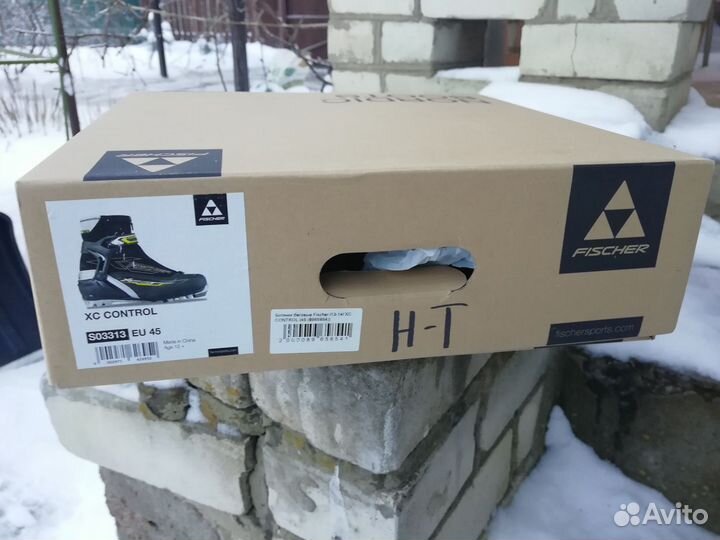 Беговые лыжи классические atomic