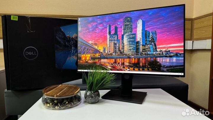 Dell UltraSharp U3219Q 4K Ultra HD