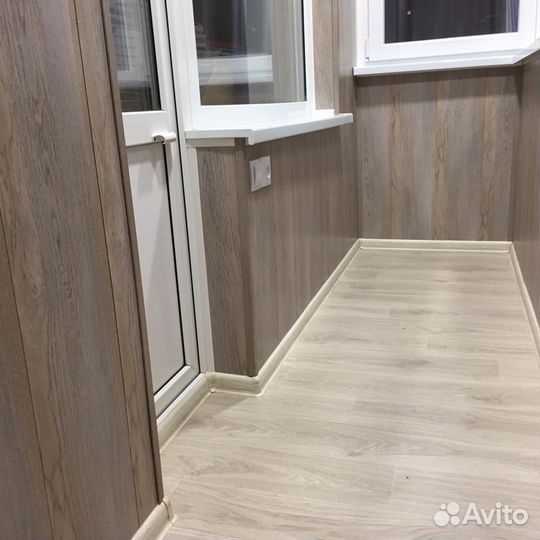 Остекление балконов в пятиэтажке. Окна пвх