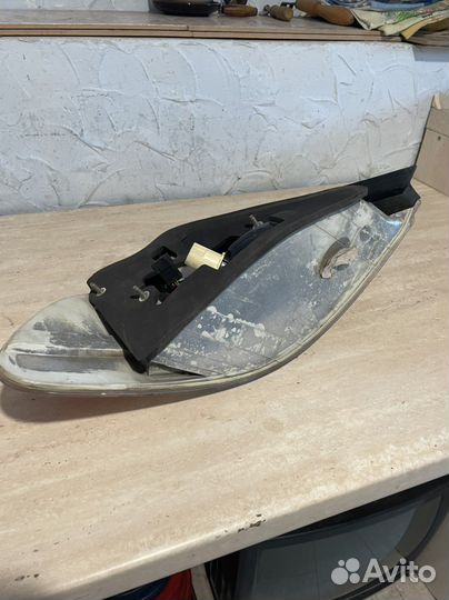 Задний правый фонарь BMW-7 серия E65